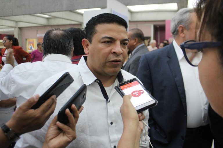 Observamos viable y necesaria, la desaparición de Mixtla de Altamirano: Gómez Cazarín
