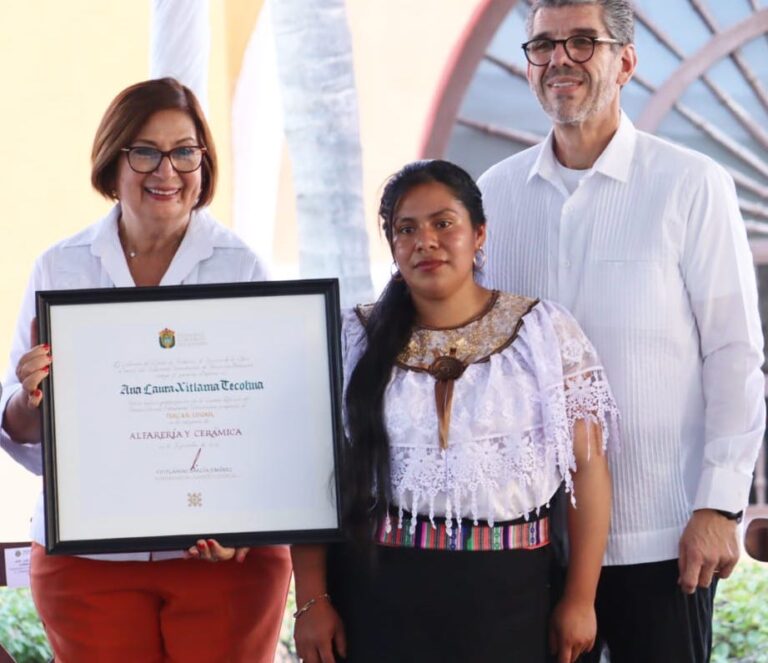 En Veracruz privilegiamos la valiosa contribución de nuestros artesanos: Mago Corro