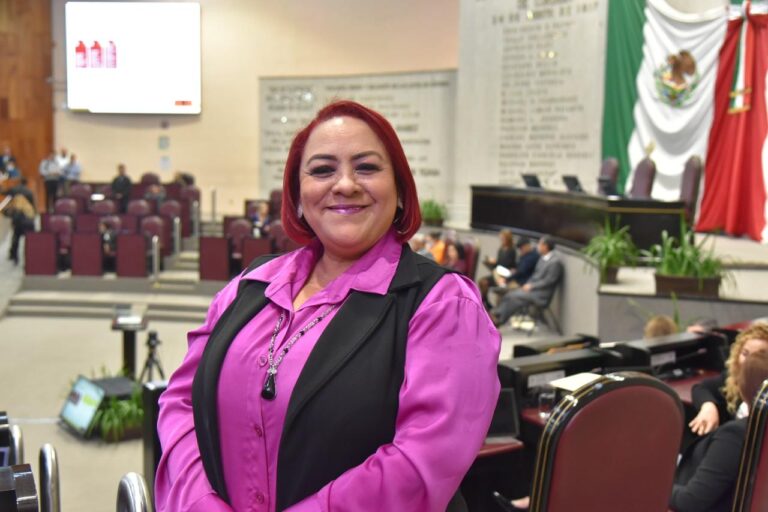 Con obra carretera, salud y deportiva, Cuitláhuac García deja huella en el desarrollo de Veracruz: Adriana Esther Martínez